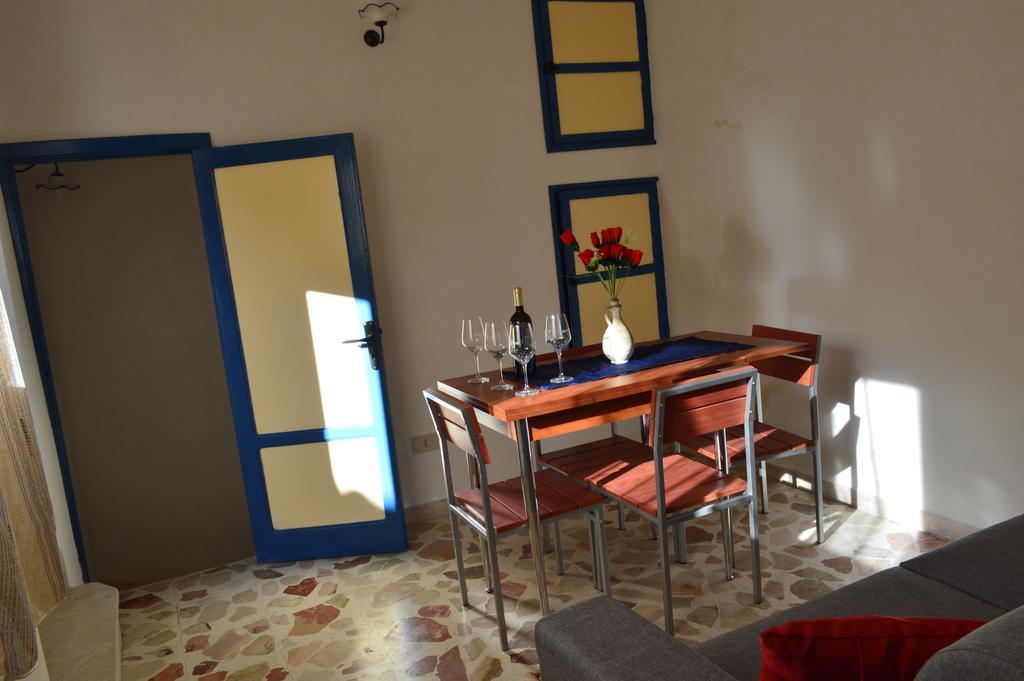 Don Vito'S Apartments Castellammare del Golfo Room photo
