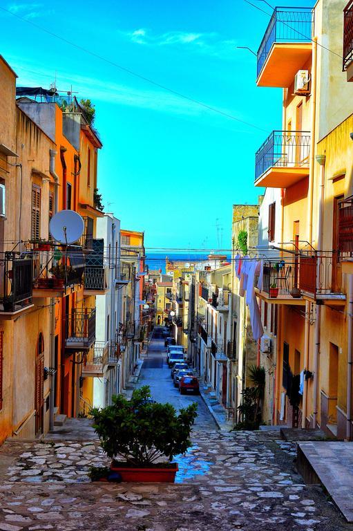 Don Vito'S Apartments Castellammare del Golfo Room photo