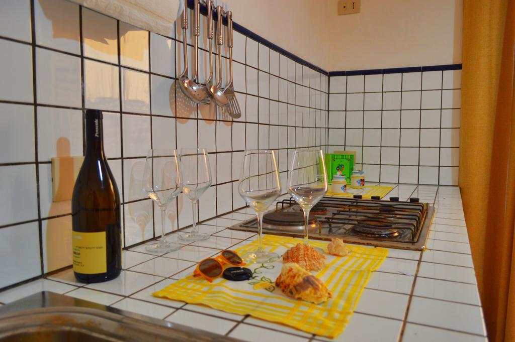 Don Vito'S Apartments Castellammare del Golfo Room photo