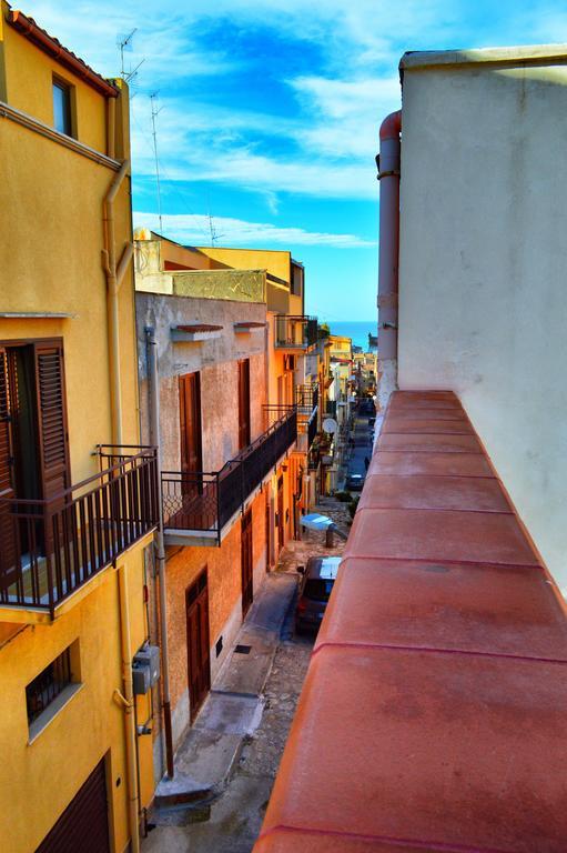 Don Vito'S Apartments Castellammare del Golfo Room photo