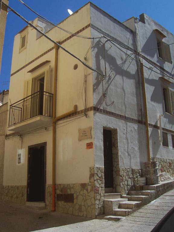 Don Vito'S Apartments Castellammare del Golfo Exterior photo
